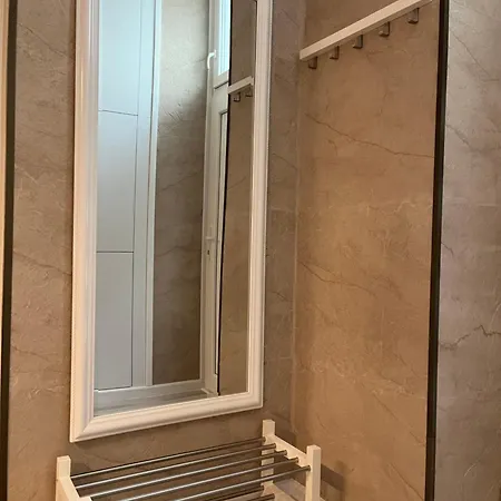 S8 Downtown With Optional Garage *