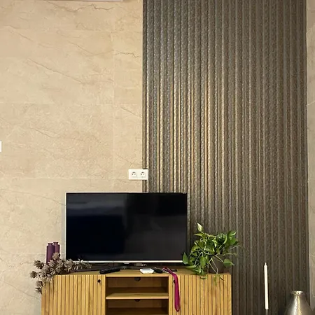 S8 Downtown With Optional Garage Lejlighed *