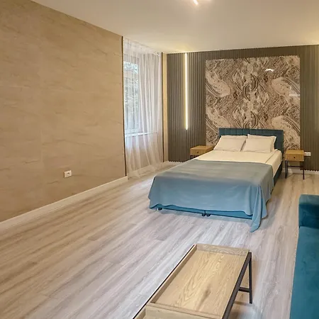 S8 Downtown With Optional Garage Lejlighed